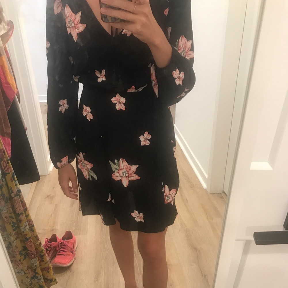 Reformation dress (unsure of name) 🤦‍♀️